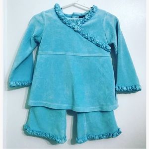 The Children’s Place | 2 piece outfit | 18 months